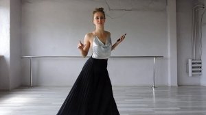 Стесняюсь танцевать на дискотеке - топ 3 простых движения / видео урок танцы с нуля