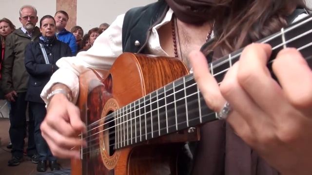 Estas Tonne - Rumbadiosa смотреть онлайн