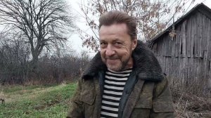 ВСЯ ЖИЗНЬ СУЕТА. КАКОЙ ЖЕ ДОБРЫЙ ОЛЕГ, ЖАЛЬ ЧТО ОДИНОКИЙ.