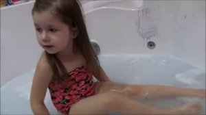 Baffy весело купаться