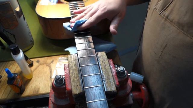 How to restring an acoustic steel string guitar смотреть онлайн