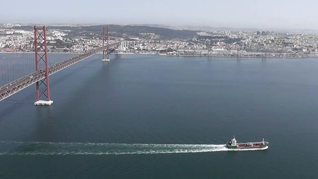 PORTUGAL: Statue Christ the King - viewpoint Almada /Lisbon смотреть онлайн