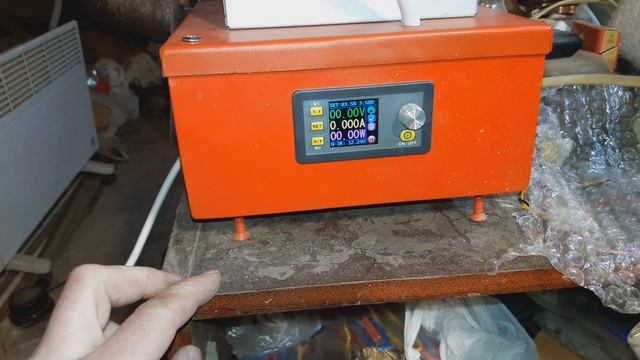 Электролитическое снятие золота с крышек процессоров... смотреть онлайн