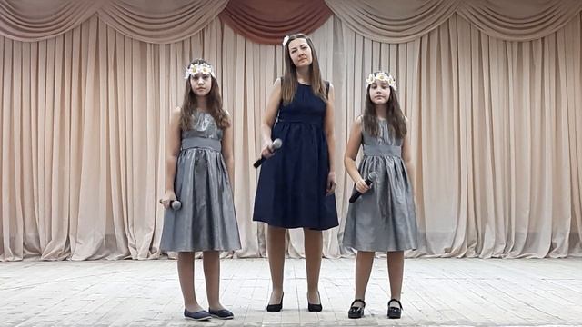 МБОУ Школа № 36 г.о. Самара Семейный ансамбль Ведёхиных "Ромашки России" смотреть онлайн