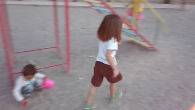 Амалия с друзьями. Бекабад. смотреть онлайн