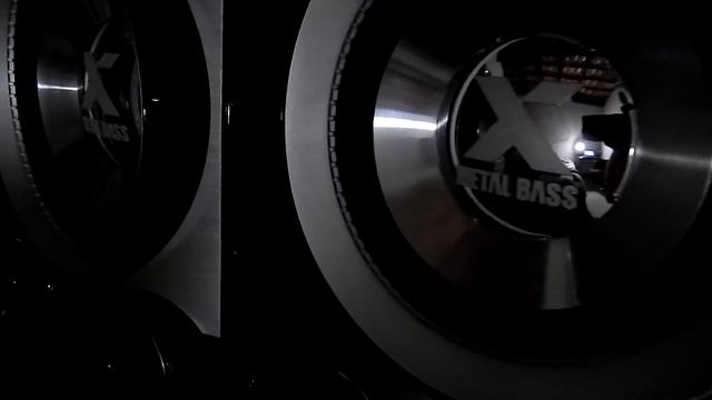 Video test nova cam Nikon s9500,cm tocando David Guetta & Showtek - Bad ft. Vassy смотреть онлайн