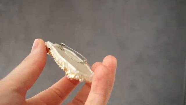 Вышитая бисером брошь / Bead embroidery brooch смотреть онлайн