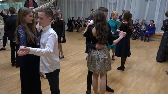 Mannequin Challenge Петровская школа смотреть онлайн