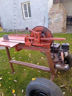 Самодельный реечный дровокол.mp4