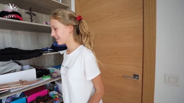 Our Daily Routine in Alphabetical Order! смотреть онлайн