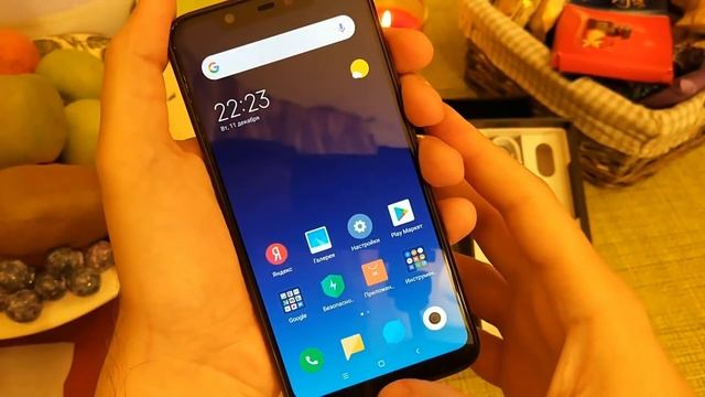 Xiaomi Mi8 смотреть онлайн