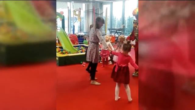 День рождения Лизы 4 года смотреть онлайн