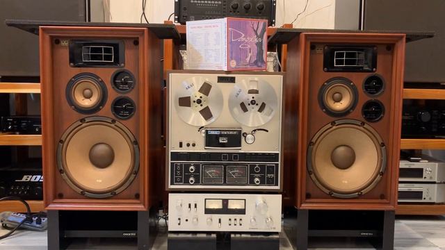 Combo cổ - Cối Akai 280D- Amly pioneer 7800ii- Loa pioneer cs-700 lh: 0913233518 Phụng смотреть онлайн