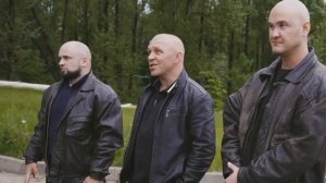 ВЛАД А4 ПОЁТ «ВАЛИМ НА ГЕЛИКЕ»