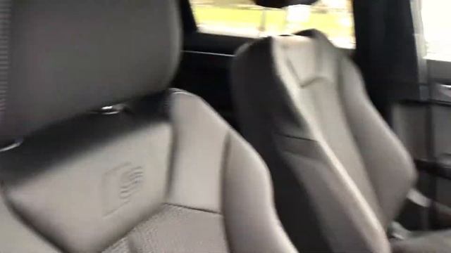 New Audi Q3 S line 1.5 TFSI S Tronic - Stafford Audi смотреть онлайн