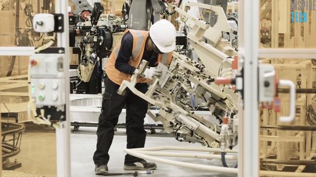 How Are Lucid Cars Made? At New Lucid Motors Factory смотреть онлайн
