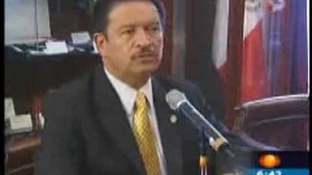 Senador Carlos Navarrete 010909 смотреть онлайн