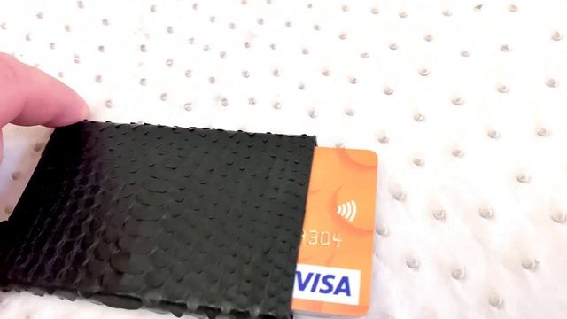 Картхолдер из натуральной кожи питона, чёрный цвет! смотреть онлайн