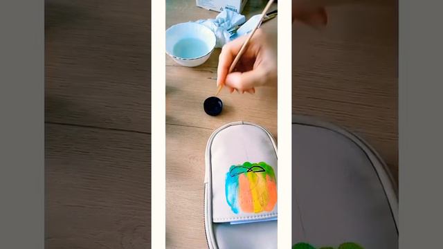 👋🙂️ #кастомизация #цветы #весна #Е.Г. #кастомсумки #сумка #художник #рисунок #кастомизацияодежды смотреть онлайн