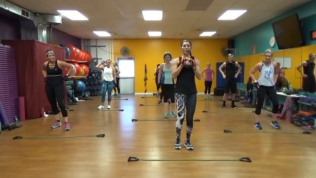 CARDIO BURN With Bodyweight And Biceps