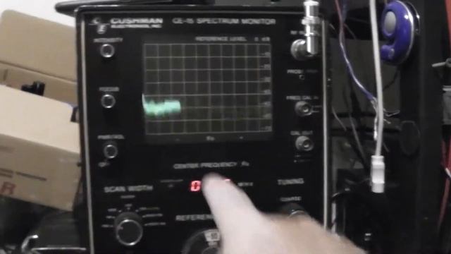 looking at the Cushman CE-15 spectrum monitor смотреть онлайн