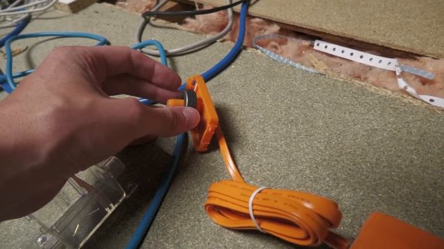 Replacement A/C Condensation Pump - Aspen Mini Orange смотреть онлайн