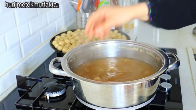 🚨SADECE 2 S u BARDAĞI Bulgurla❗️Koca TENCERE Ufak KÖFTE Tarifi BOL Etli TANELİ Yemek смотреть онлайн