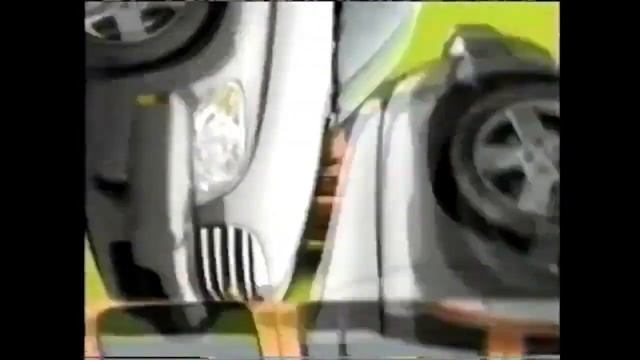 2006 Chevy HHR Commercial смотреть онлайн