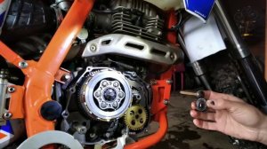 Посторонний звук в моторе Kayo k1(открутилась центрифуга)