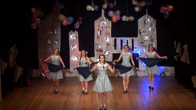 Isar al-Aziz & El-Fayoum - Military Waltz/ Военный вальс смотреть онлайн