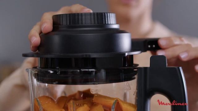 Θρεπτικό smoothie καρότο – μήλο με το Moulinex PerfectMix Cook, LM835D! смотреть онлайн