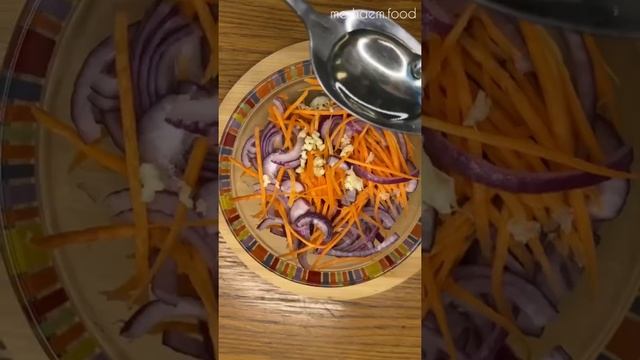 Селедка Хе по корейски. Пальчики оближешь! #селедка #селедкахе #селедкапокорейски #рецепты смотреть онлайн