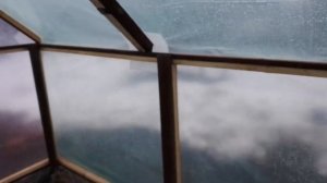 ТЕПЛИЦА СВОИМИ РУКАМИ ПОД ПЛЁНКУ. ДЁШЕВО И СЕРДИТО!!!