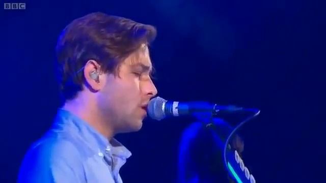 The_Naked_And_Famous_-_Punching_In_A_Dream_Live_at_Reading_Festival_2011