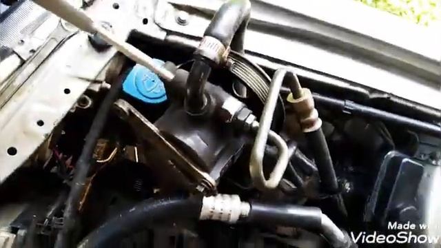 Desmontando -Alternador Volvo V40 1999, 2,000 ?? смотреть онлайн