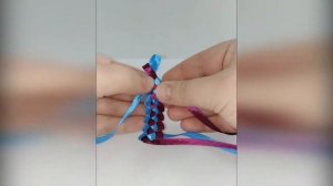 Изготовление закладки из атласных лент