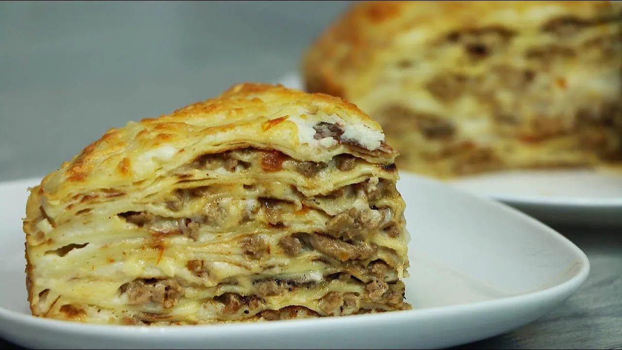 Фаршированные блины по-новому. Блинный торт с фаршем и соусом Бешамель смотреть онлайн