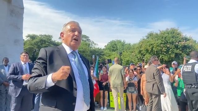 Memorial a Franklin Delano Roosevelt y Monumento Conmemorativo Nacional de Martin Luther King смотреть онлайн