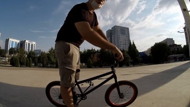 Купил BMX. Что по Жиге? DIY тренажер для велосипеда смотреть онлайн
