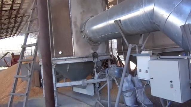 Зерносушка без газа. Теплогенератор Д-250АР смотреть онлайн