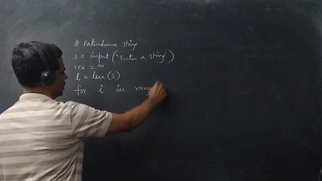 Palindrome Number Program in Python | Palindrome or not with TRACING | Infotech computers Kurnool смотреть онлайн