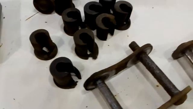 [Волга] Почему протираются (изнашиваются) рессорные втулки смотреть онлайн