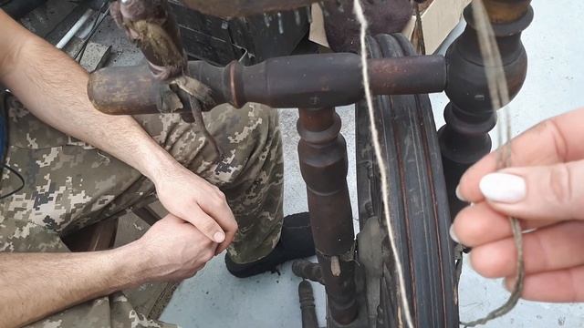 Хотела только настроить прялку ?, а получилась почти реставрация! Ну, Алексей....? смотреть онлайн