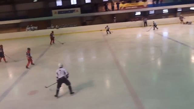 Толчок соперника руками. Был ли офсайд? смотреть онлайн