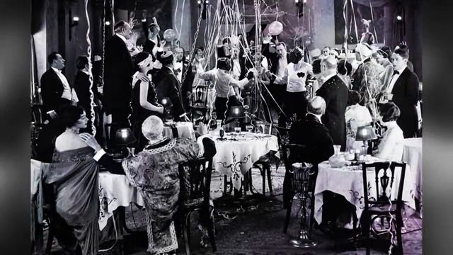 Эта песня звучала ещё в далёкие довоенные годы (Белые туфельки) смотреть онлайн