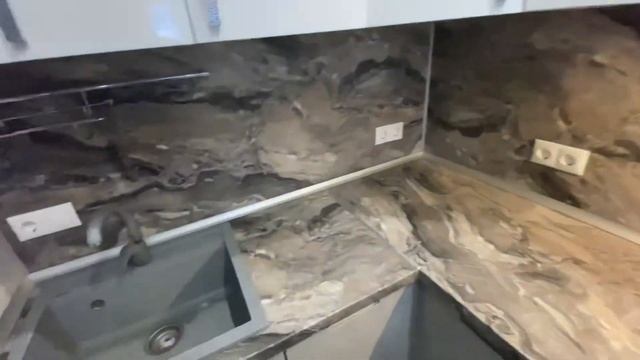 Выбор фартука на кухню