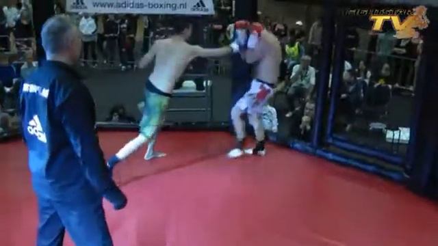 Gerrit Beumer vs Bojan Lejic смотреть онлайн
