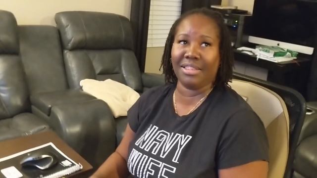 My MOM Plays YOUR Games! ? смотреть онлайн