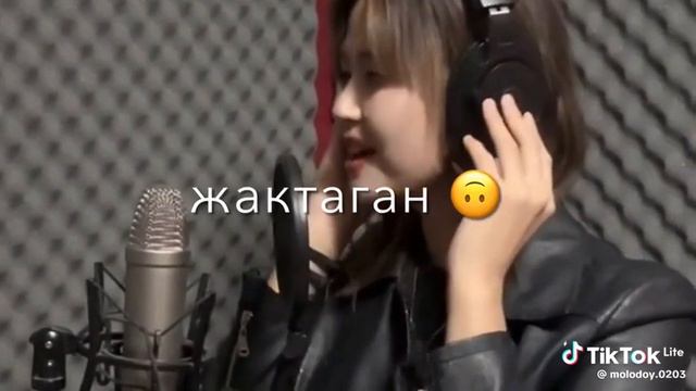 менің досым жақсы адам