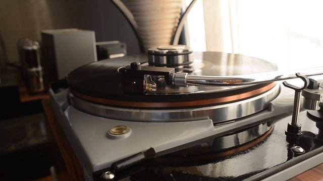 Oh! You Pretty Things - TD124Mk2, Koetsu Rosewood Signature, LMR Oceanic Phono [Vinyl HQ] смотреть онлайн